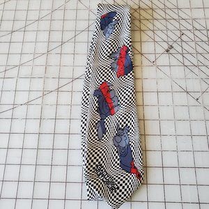 Cartoon Network Fred Flintstone & Scooby Doo Silk Tie.